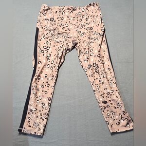Zella EUC Large Leopard Print Leggings Waist 18 Flat Inseam 25